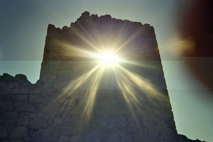 la lumière à travers le mur.jpg